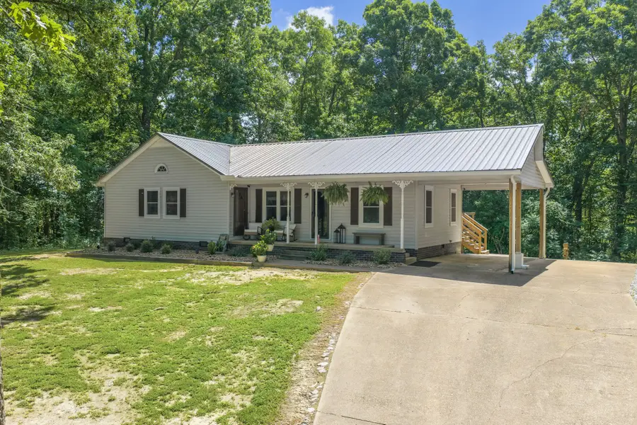75 Beal Ln, Lexington, TN 38351 - #2