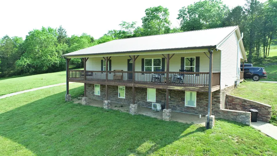 1000 Glasgow Branch Rd, Hartsville, TN 37074 - #2