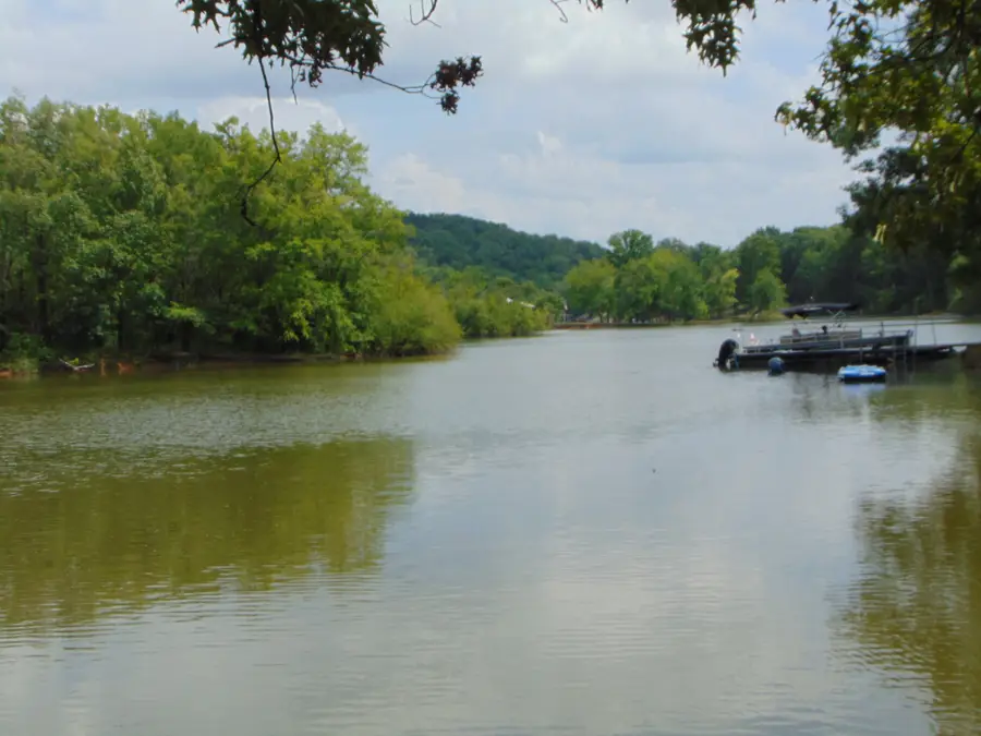 2997 Beech Creek Loop, Clifton, TN 38425 - #2