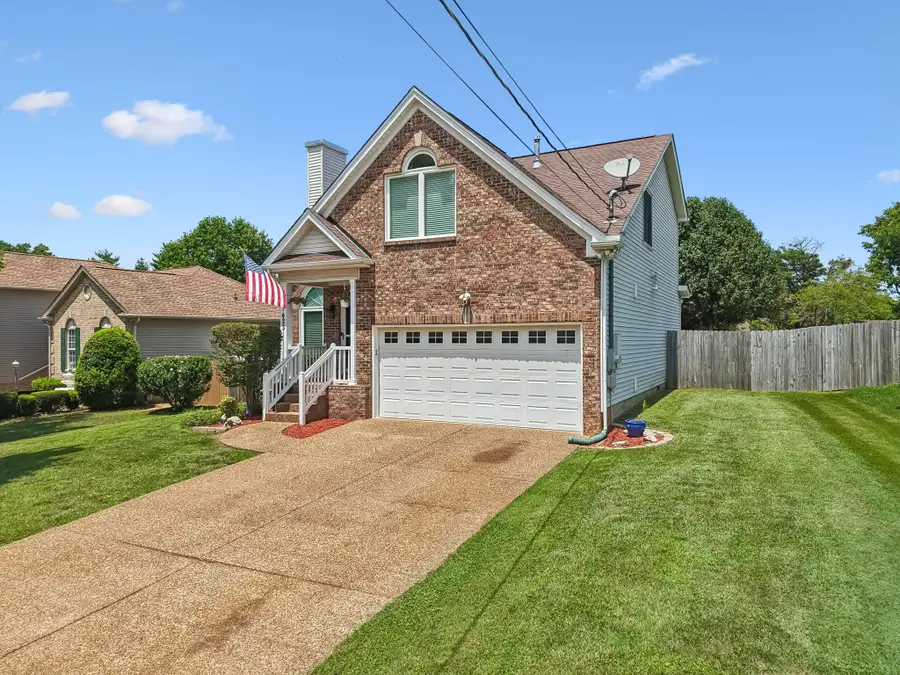 1423 Hilltop Dr, Mount Juliet, TN 37122 - #3