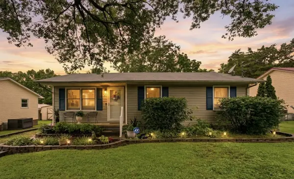 103 Earnhart St, Shelbyville, TN 37160