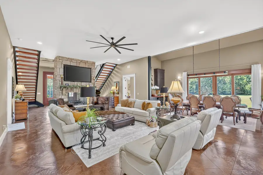 1213 Rock Church Rd, Dickson, TN 37055 - #3