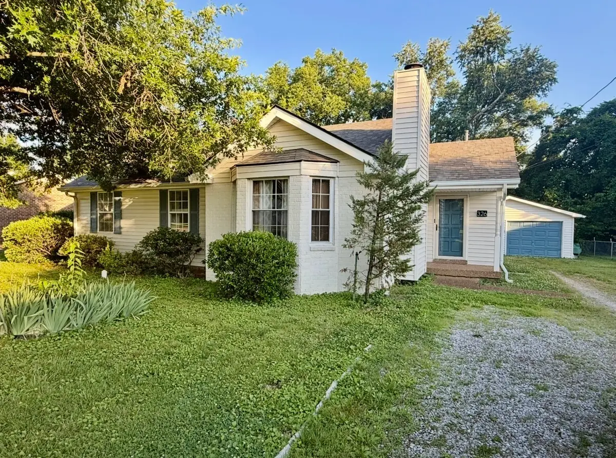 326 Raindrop Ln, Hendersonville, TN 37075 - #1