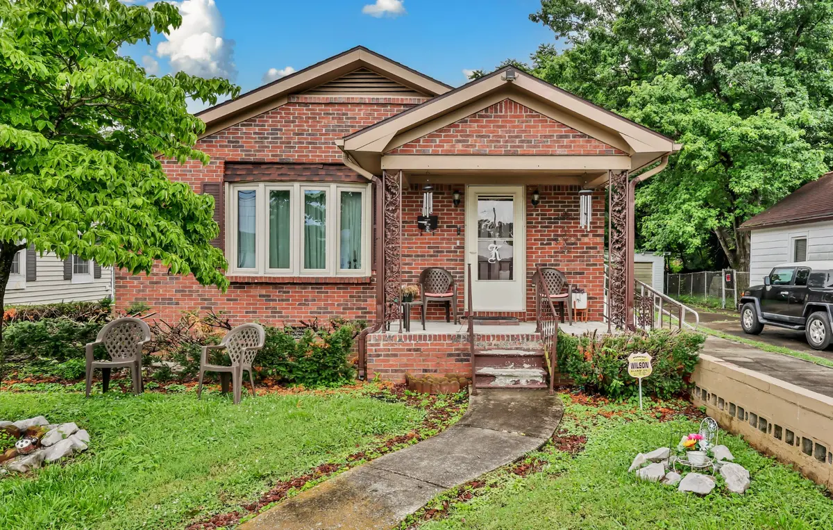 118 S Campbell St, Hopkinsville, KY 42240 - #1