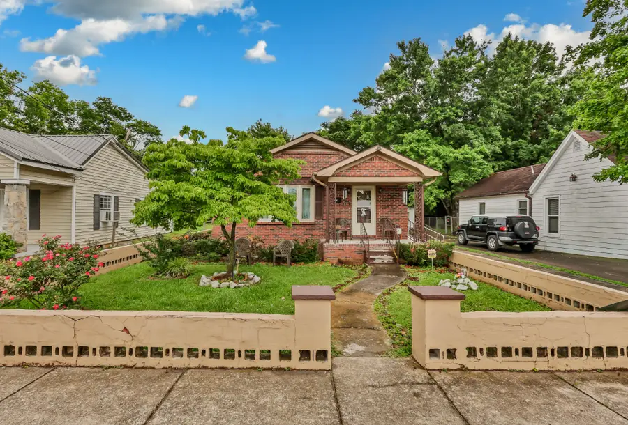118 S Campbell St, Hopkinsville, KY 42240 - #3