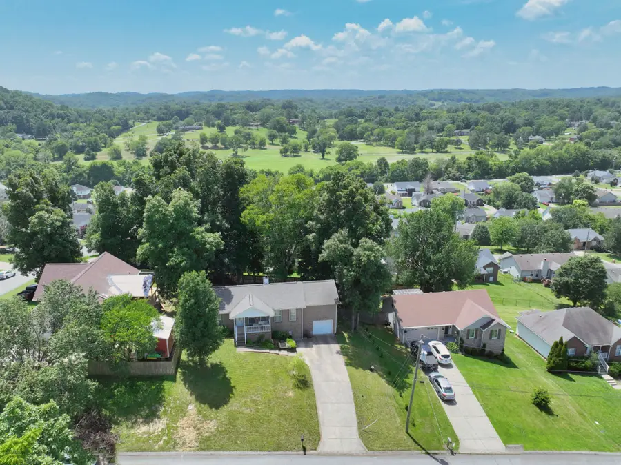 225 High Chaperal Dr, Goodlettsville, TN 37072 - #3