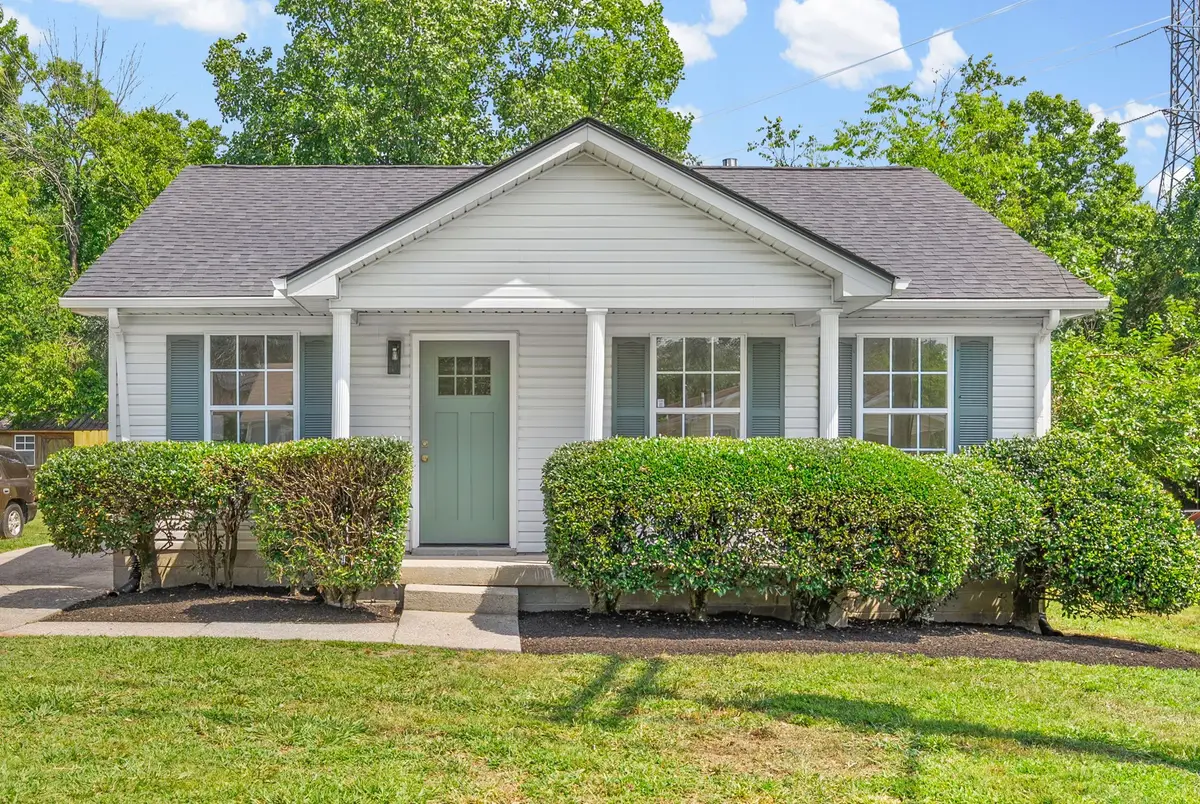 2573 Slaydon Dr, Nashville, TN 37207 - #1