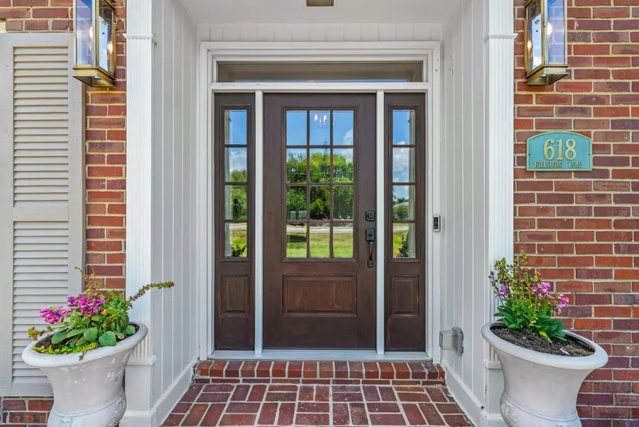 618 Hillsboro Rd, Franklin, TN 37064 - #3