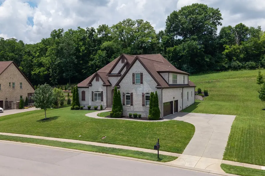 9222 Holstein Dr, Nolensville, TN 37135 - #3