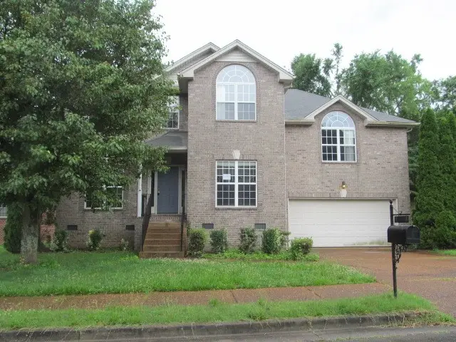 321 Spicewood Ln, Nashville, TN 37211 - #1