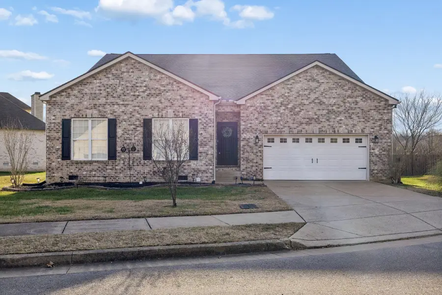 821 Northstar Ct, Old Hickory, TN 37138 - #2