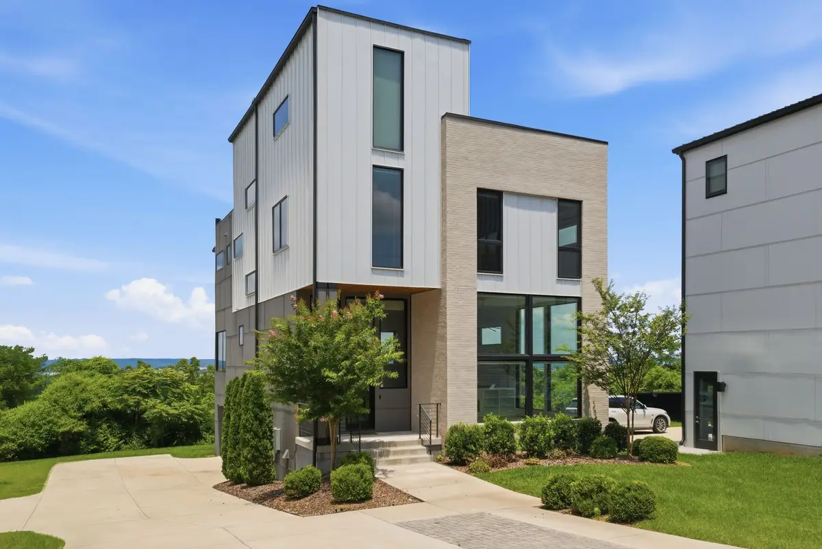 6012 Hill Cir, Nashville, TN 37209 - #1