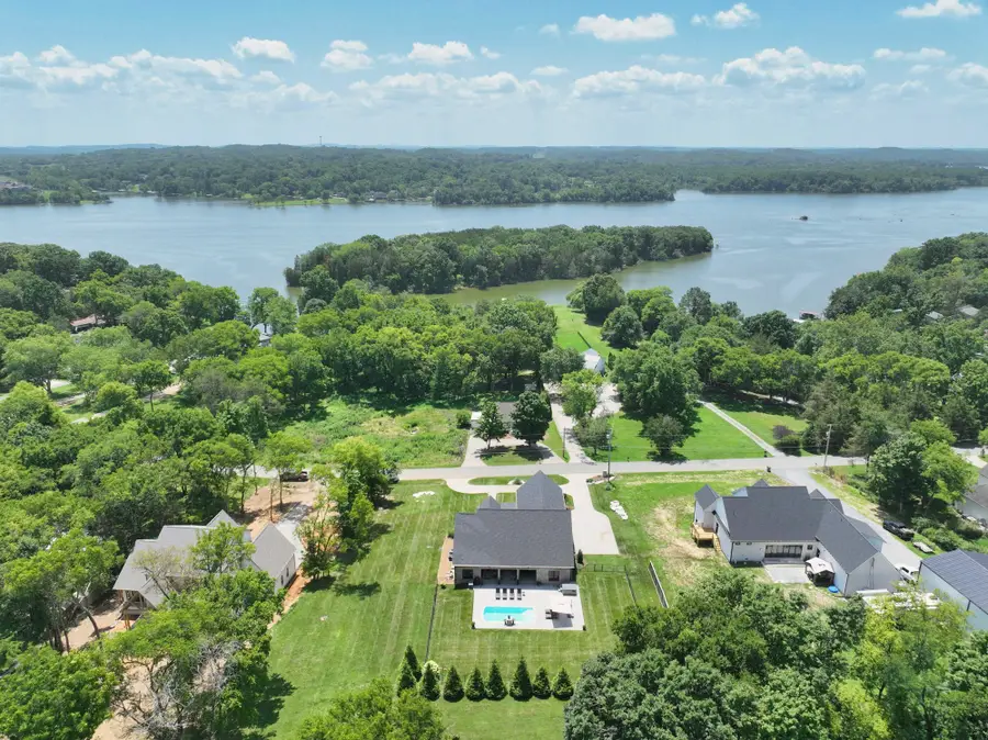 335 Sunset Island Trl, Gallatin, TN 37066 - #2