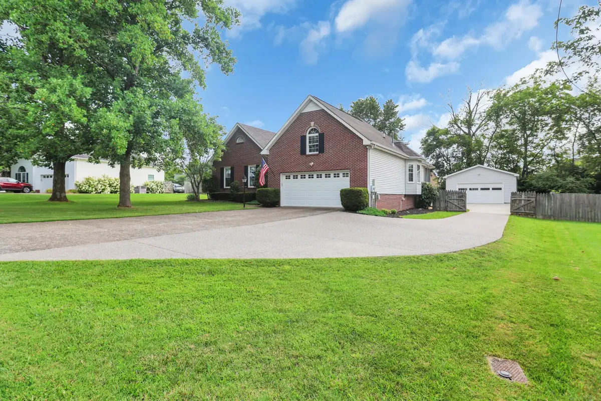 189 Wimbledon Ct, Gallatin, TN 37066 - #1