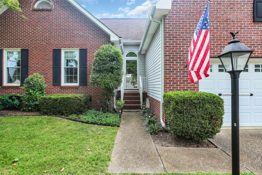 189 Wimbledon Ct, Gallatin, TN 37066 - #3