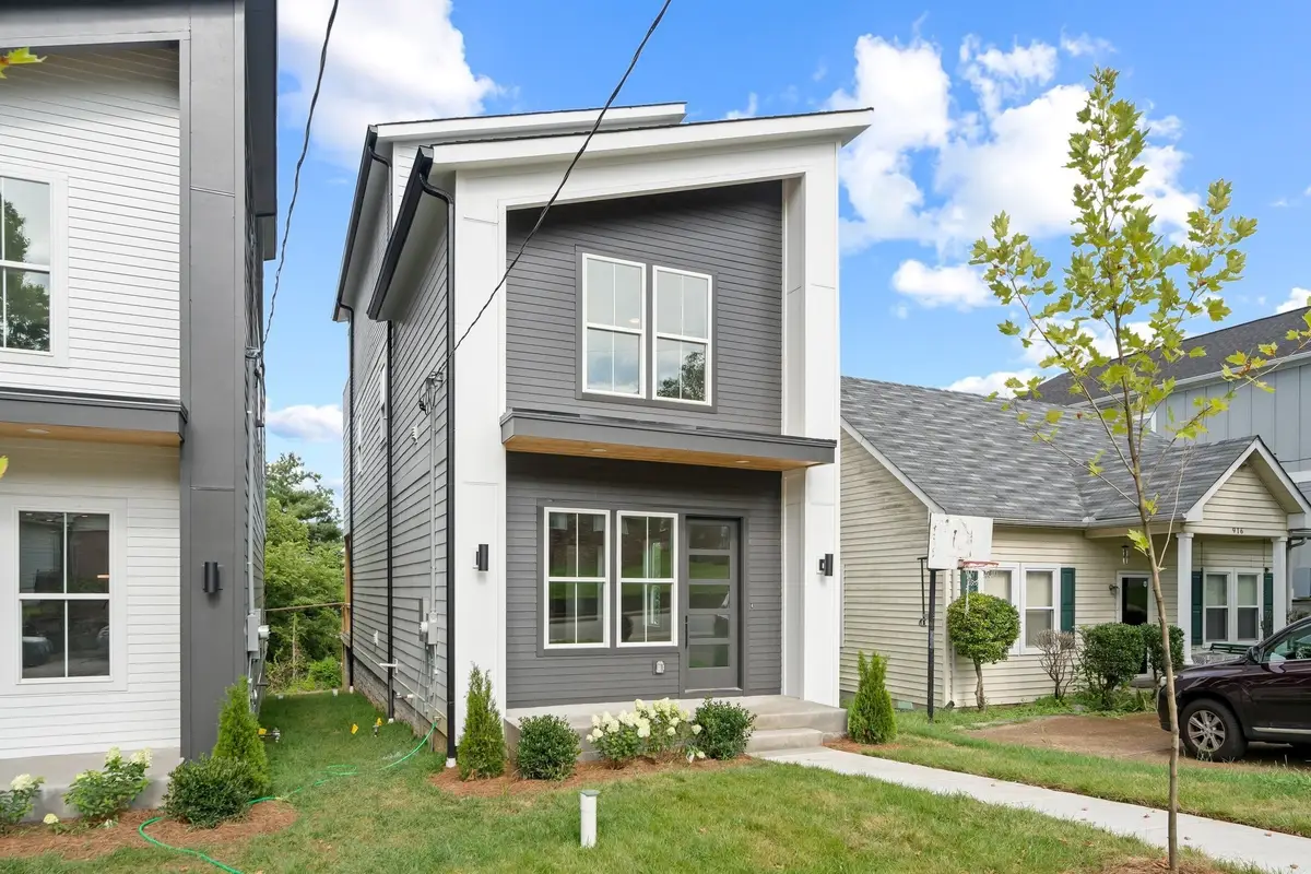 916D 32nd Ave N, Nashville, TN 37209 - #1