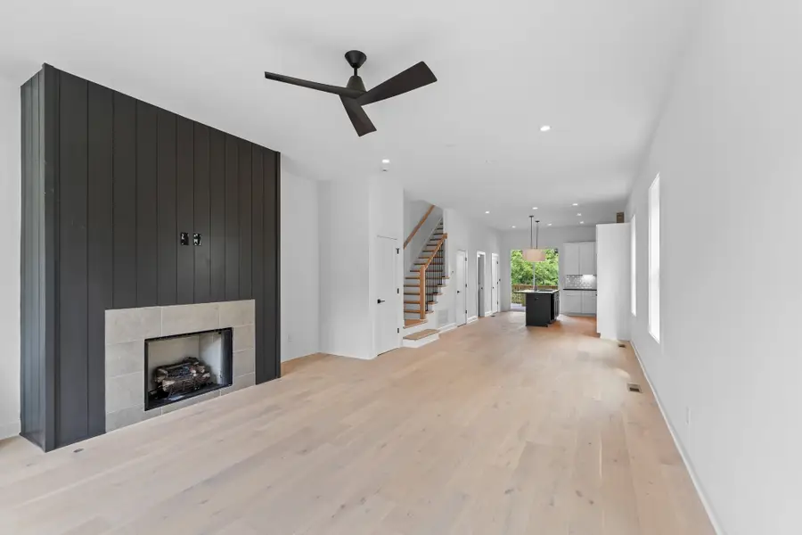 916D 32nd Ave N, Nashville, TN 37209 - #3
