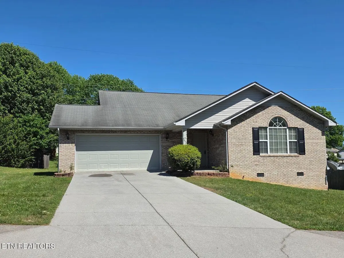 1012 Willow Creek Circle, Maryville, TN 37804 - #1