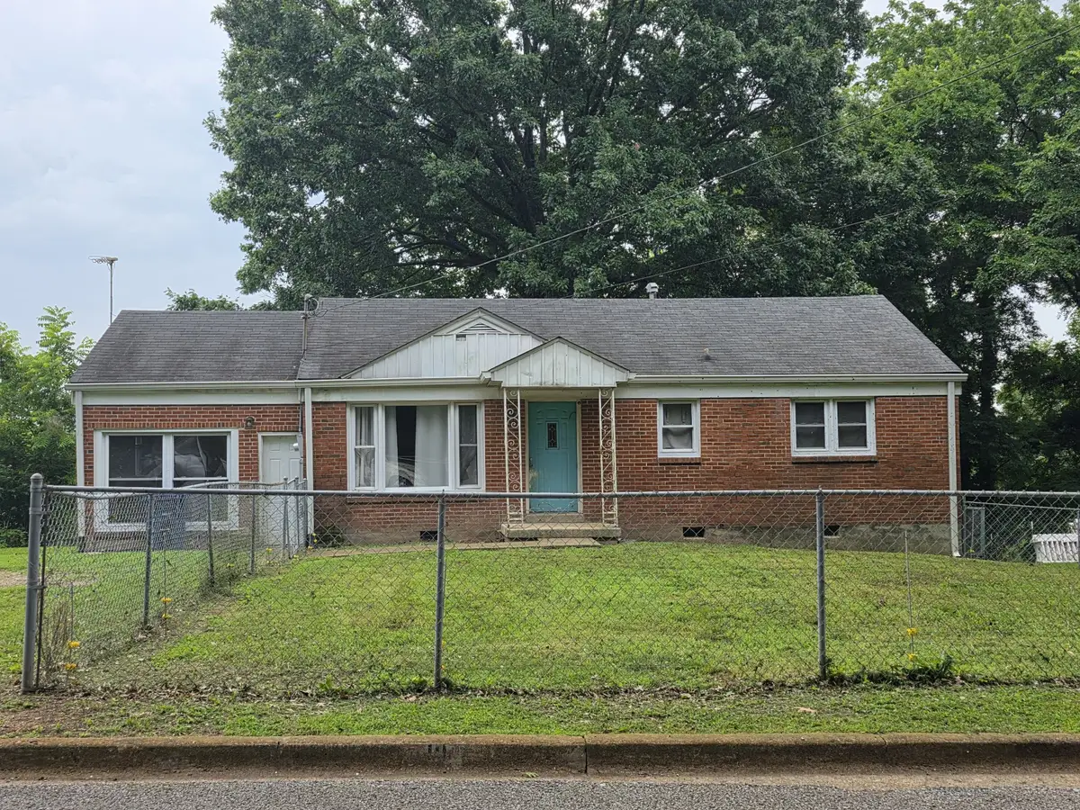 111 High Street N, Mount Pleasant, TN 38474 - #1