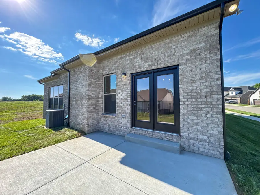 101 Turf Way Street, Gallatin, TN 37066 - #2