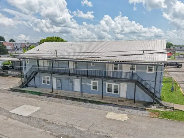 206 Edison St W, Fayetteville, TN 37334 - #2