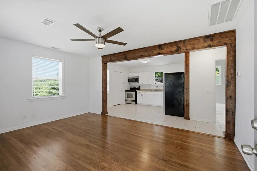 80 Peachtree St, Nashville, TN 37210 - #3