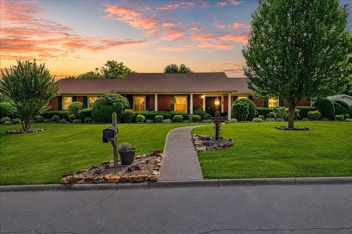1101 Brentwood Drive, Etowah, TN 37331 - #1