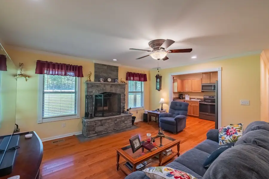 378 Bobo Hollow Rd, Tullahoma, TN 37388 - #3