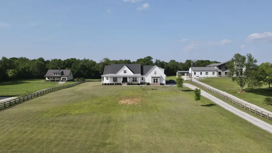 3100 Butler Rd, Columbia, TN 38401 - #3