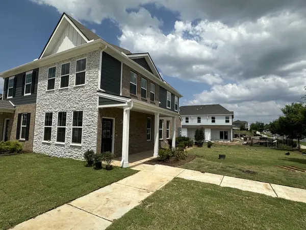 300 Hanbury Way, Lebanon, TN 37087