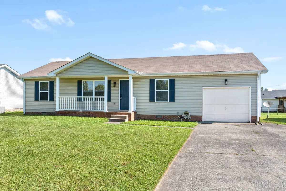 1047 Mcclardy Rd, Clarksville, TN 37042 - #1