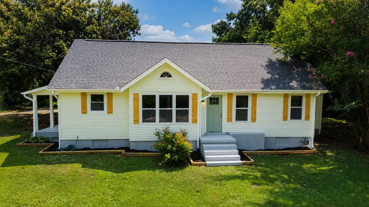 9851 Highway 114 W, Scotts Hill, TN 38374 - #1