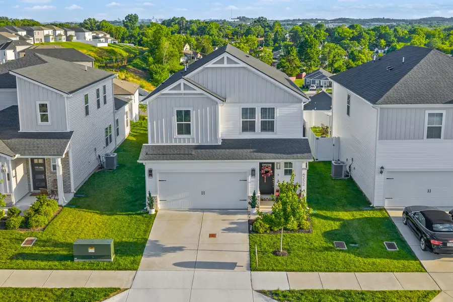 4352 Skyridge Dr, Nashville, TN 37207 - #2