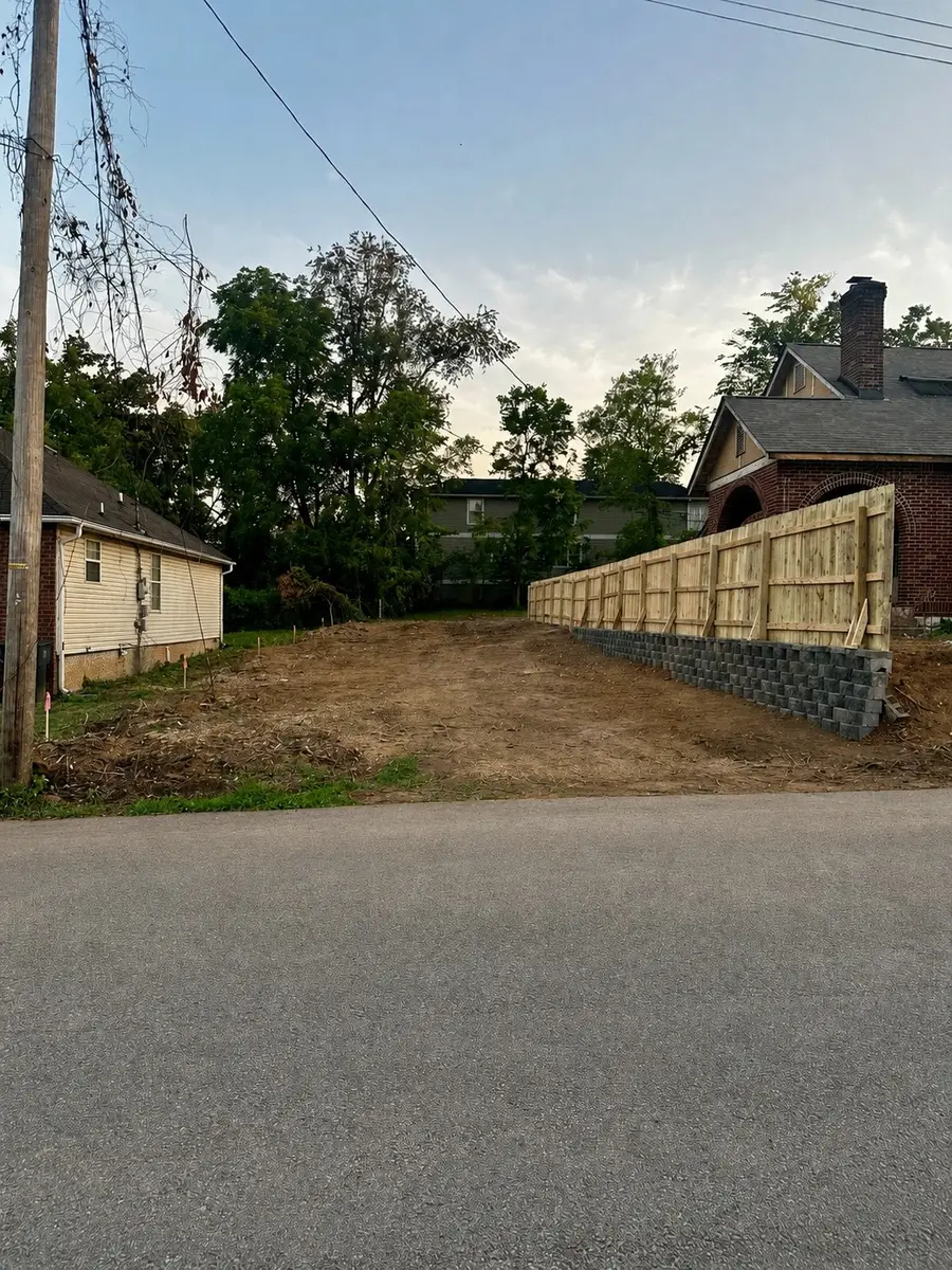 916B Mcclurkan Ave, Nashville, TN 37206 - #2