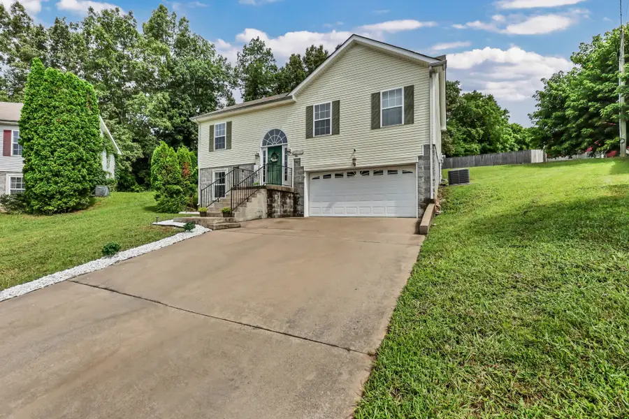 1116 Gunpoint Dr, Clarksville, TN 37042 - #3