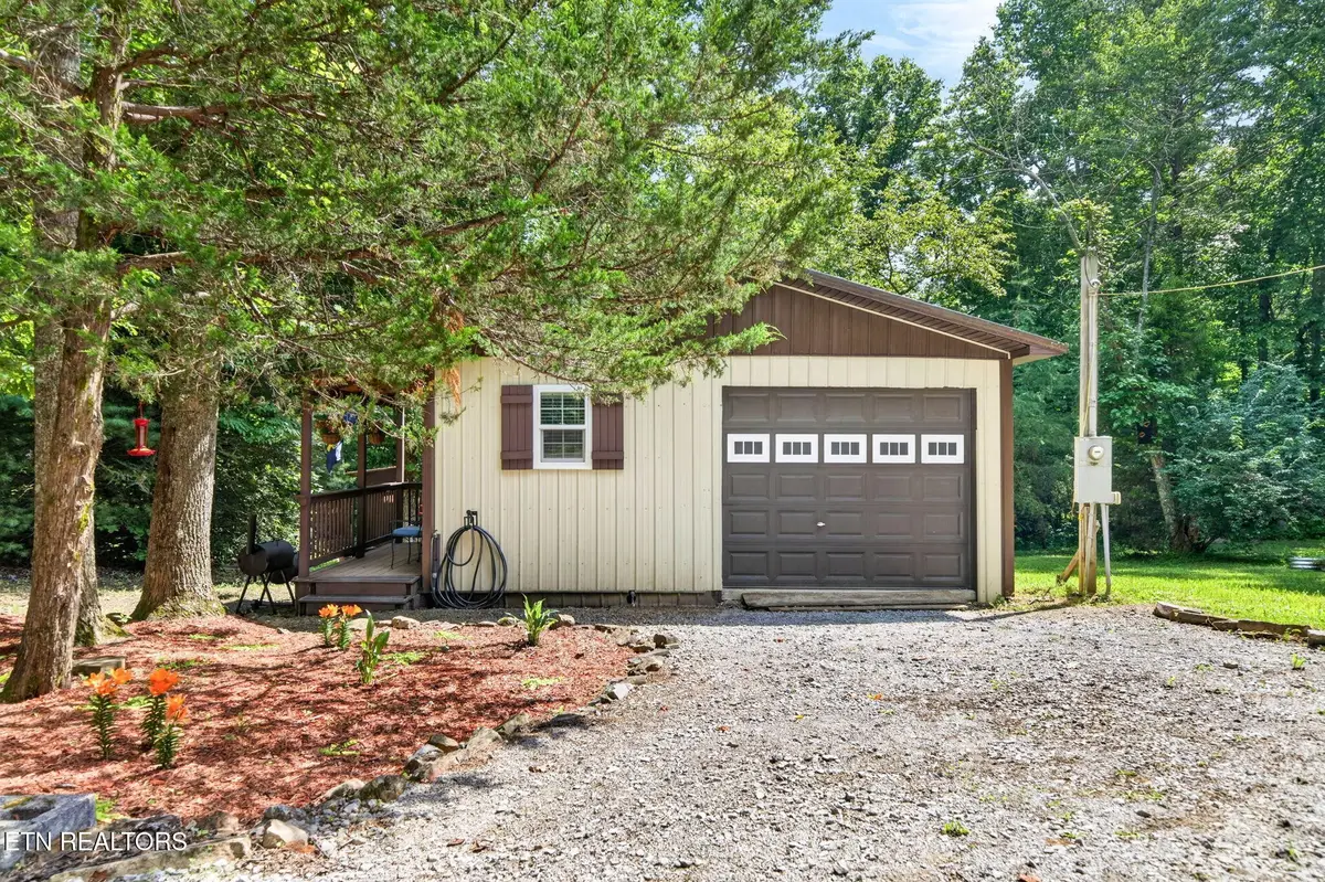 207 David Crockett Rd, Crossville, TN 38572 - #1