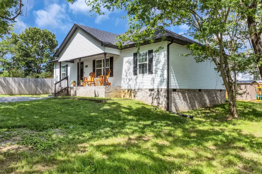 203 Martha St, Shelbyville, TN 37160 - #2