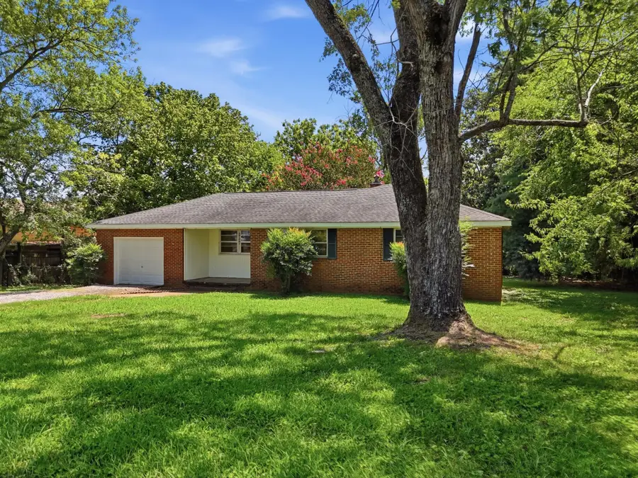 5130 Bradley Street Nw, Cleveland, TN 37312 - #2