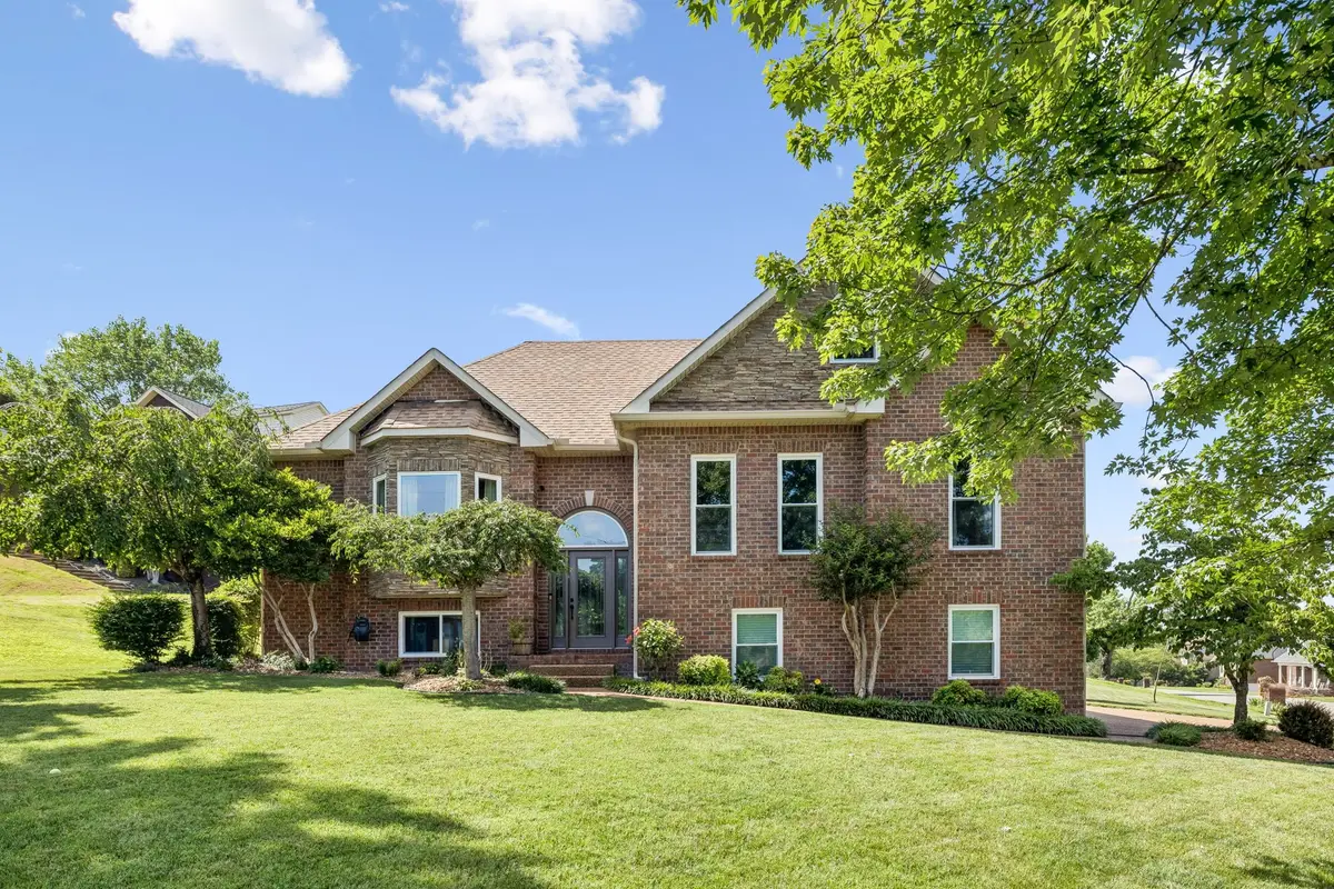 1514 Brookstone Cir, Mount Juliet, TN 37122 - #1