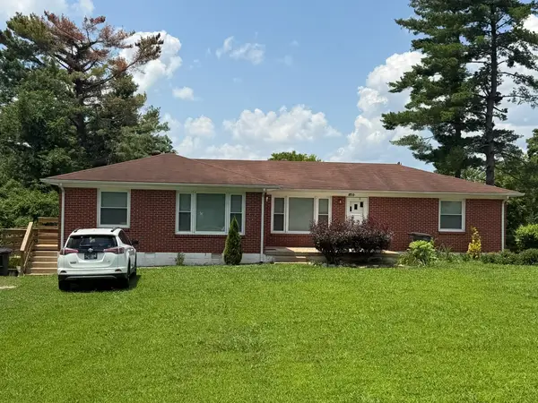 105 Sharon Cir, Columbia, TN 38401