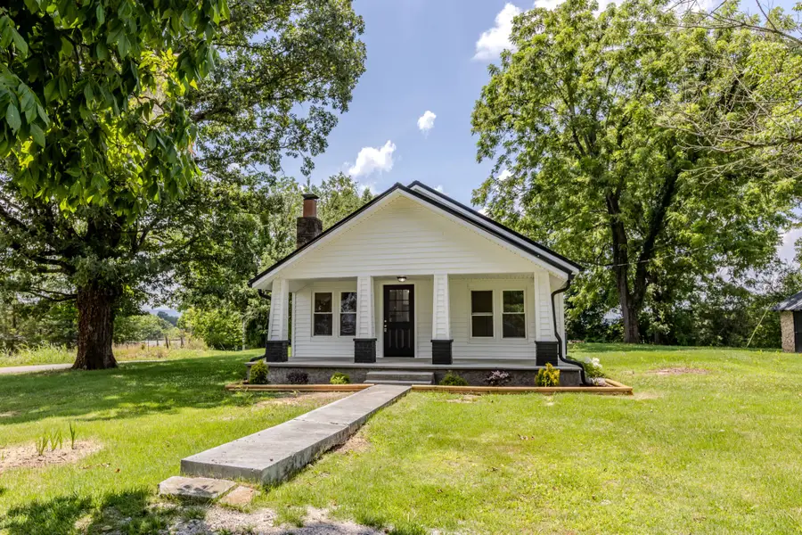334 N Robin Hood Rd, Doyle, TN 38559 - #3
