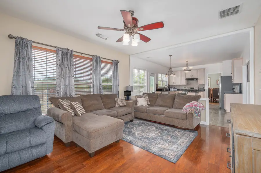 1713 Kendall Cove Ln, Mount Juliet, TN 37122 - #2