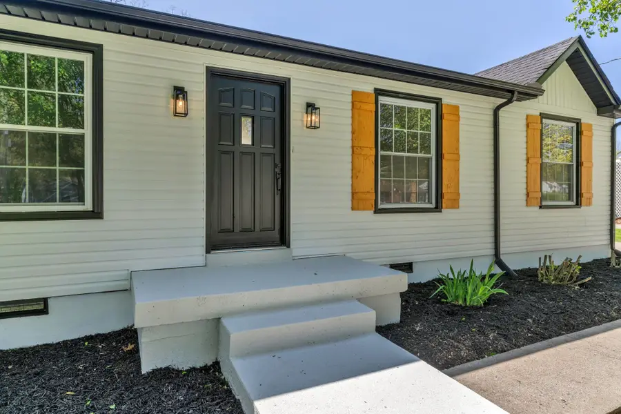 202 Timberlake Dr, Hendersonville, TN 37075 - #2