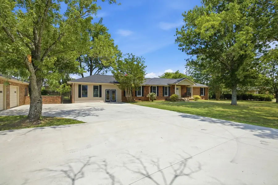 1419 Alhambra Dr, Lebanon, TN 37087 - #2