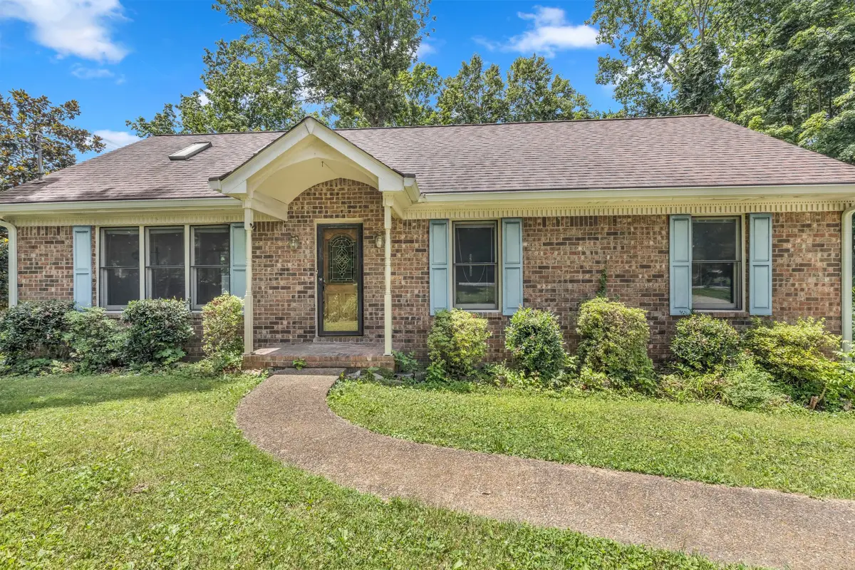 1106 Dogwood Ln, White House, TN 37188 - #1