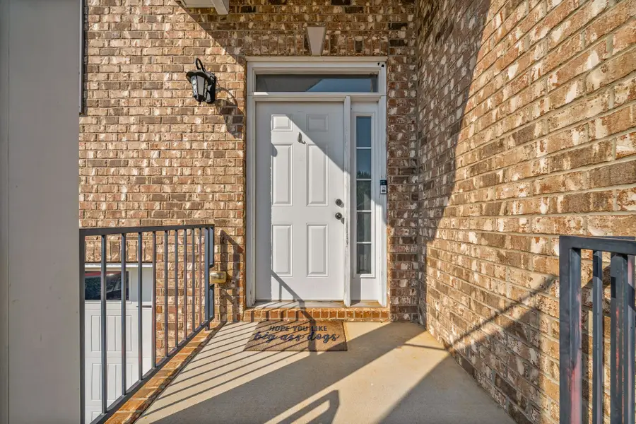 627 Hidden Valley Dr, Clarksville, TN 37040 - #2