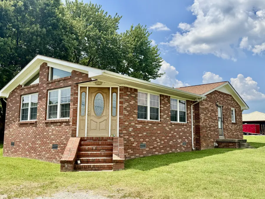 214 Captain Dr, Ethridge, TN 38456 - #2