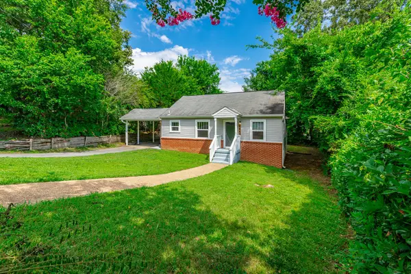 3842 Kingwood Circle, Chattanooga, TN 37412