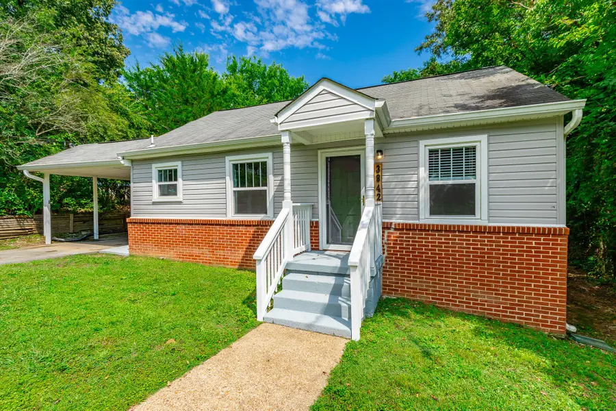 3842 Kingwood Circle, Chattanooga, TN 37412 - #3