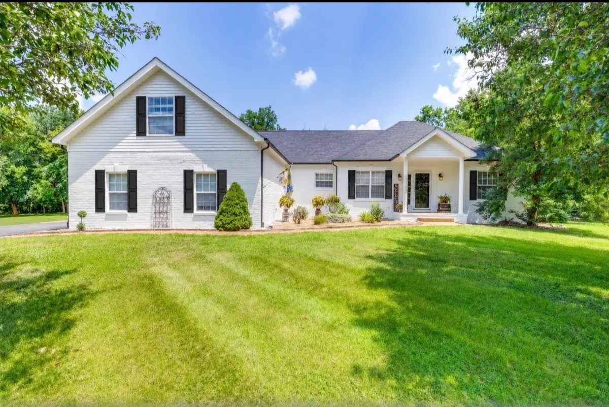 2118 Sue Ln, Spring Hill, TN 37174 - #1